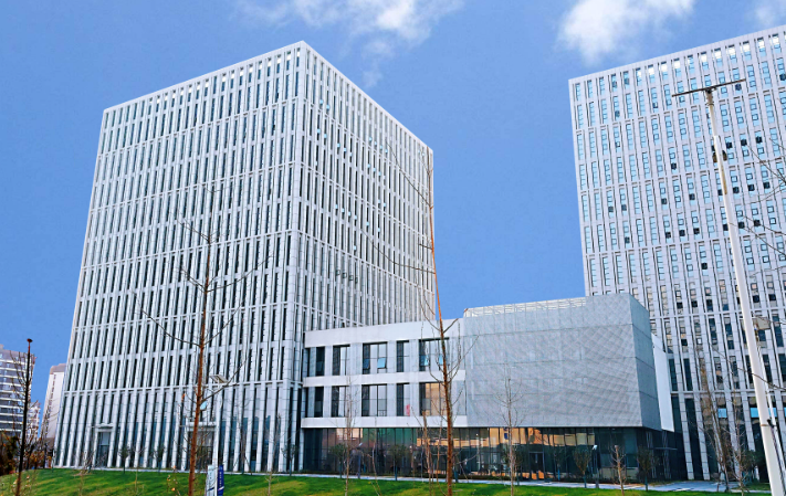 武汉市悦鑫源纸业有限公司工业用纸批发选购指南：印刷厂与包装工厂如何匹配纸品规格